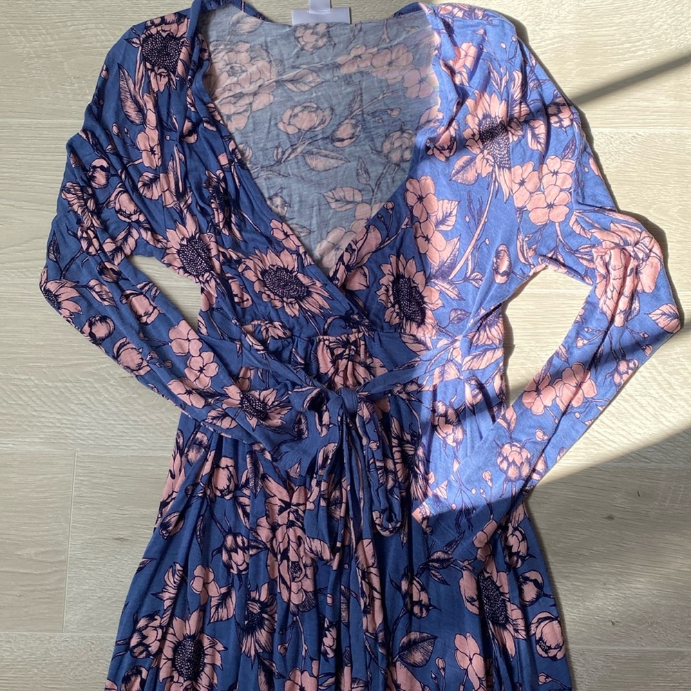 Motherhood Nursing/maternity dress MediumSunflowers